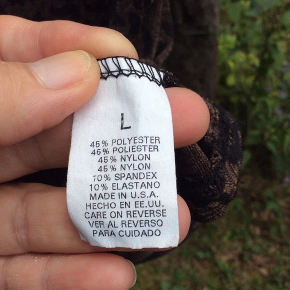 Briggs New York animal Print top/shell. - Picture 8 of 11